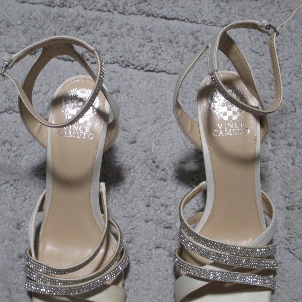 Vince Camuto Square Toe Heel